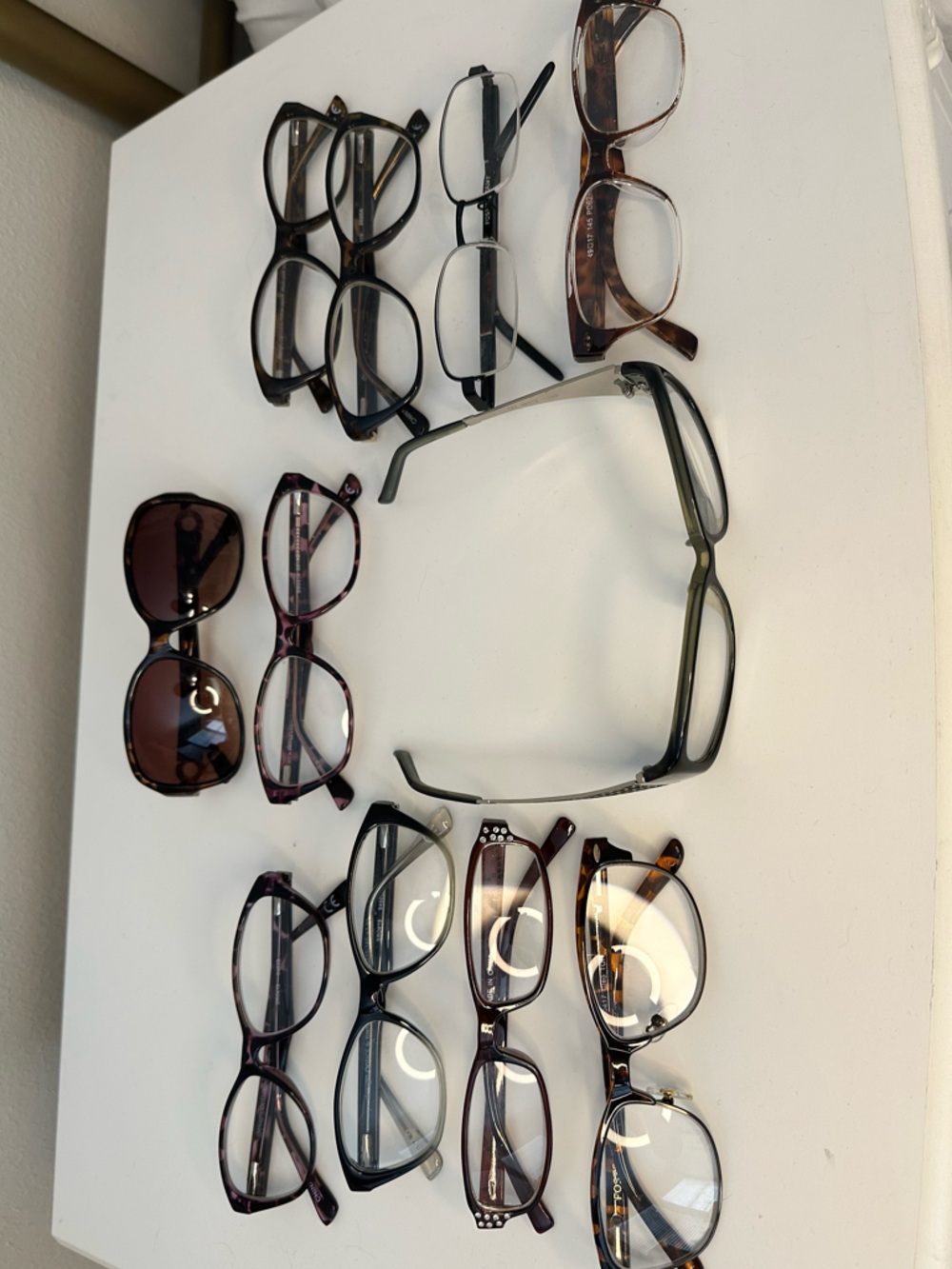 Assorted Women's Reading Eyeglass and Sunglass Lot - Black, Brown, Tortoise